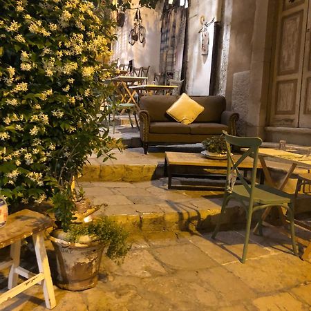 Bed and Breakfast Casa 28 Canosa di Puglia Exterior foto