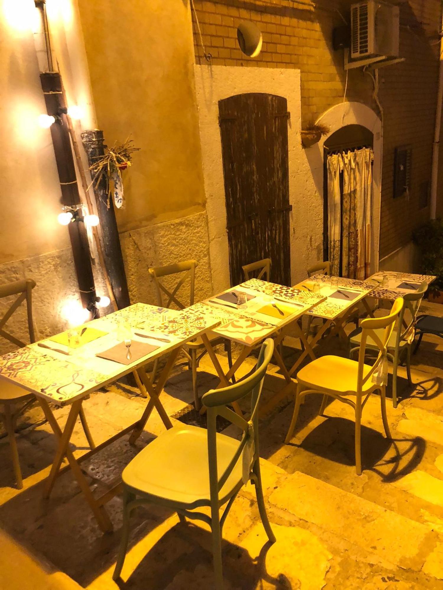 Bed and Breakfast Casa 28 Canosa di Puglia Exterior foto